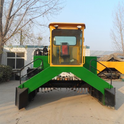 廠家直銷履帶式翻拋機農家肥有機肥處理設備翻堆機堆肥機翻耙機