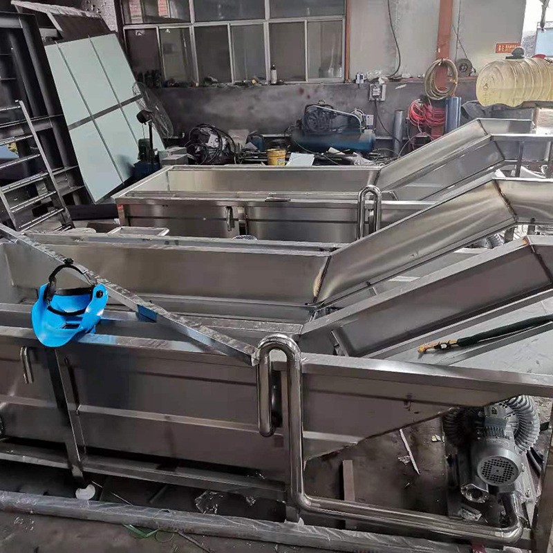 果蔬氣泡清洗機 不銹鋼全自動蔬菜清洗機 高壓噴淋大姜清洗機視頻