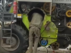 #機(jī)械維修 #收割機(jī)改裝 #維修保養(yǎng)