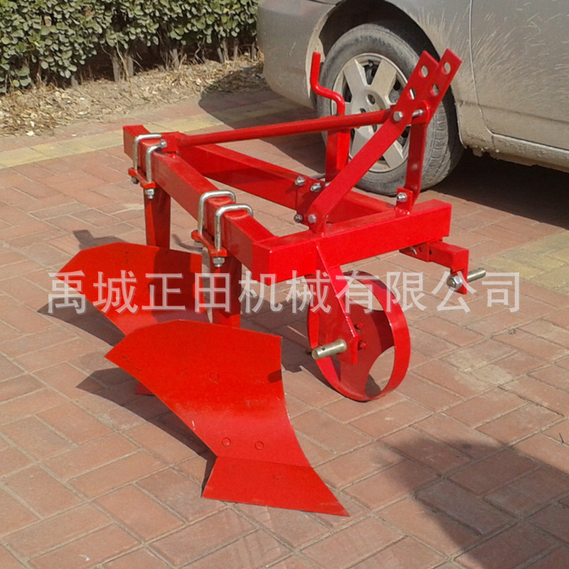 1L-225 小型鏵式犁耕地機