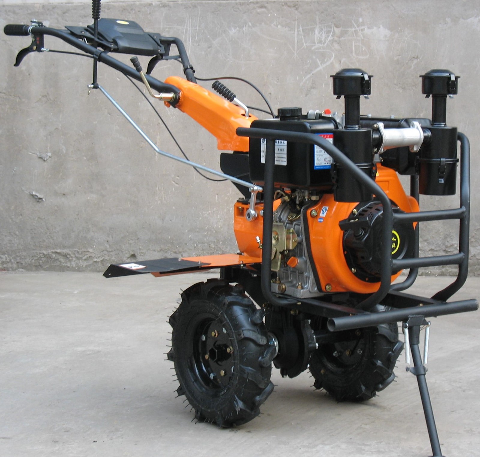 批發(fā)186F柴油微耕機(jī) 9馬力柴油微耕機(jī) 大保險杠186柴油微耕機(jī)價格