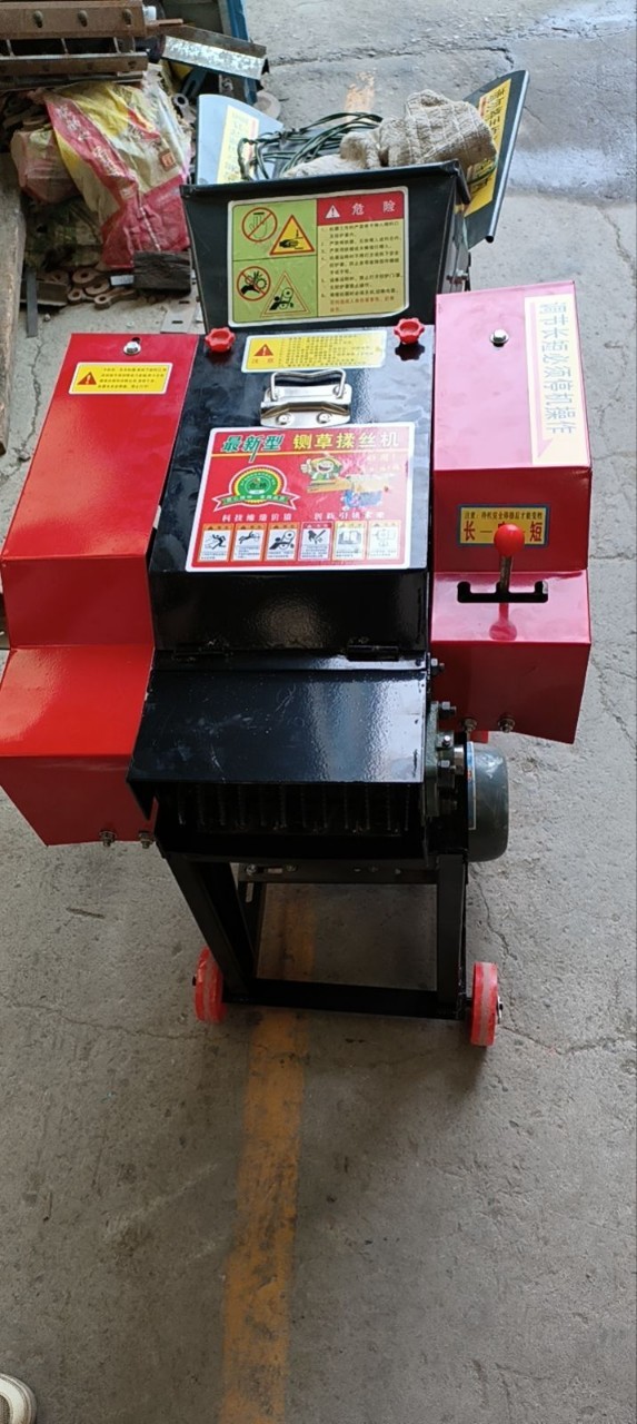 牧草粉碎機