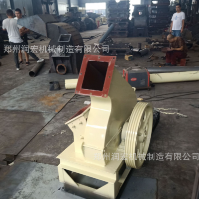 盤式木材削片機邊角料粉碎設備高噴式打片機樹枝木墩破碎機器廠家