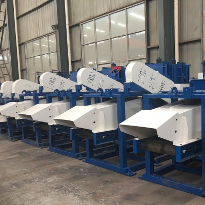 亞美4500型干濕兩用木塊木段板皮樹枝硬雜木液壓木材粉碎機(jī)