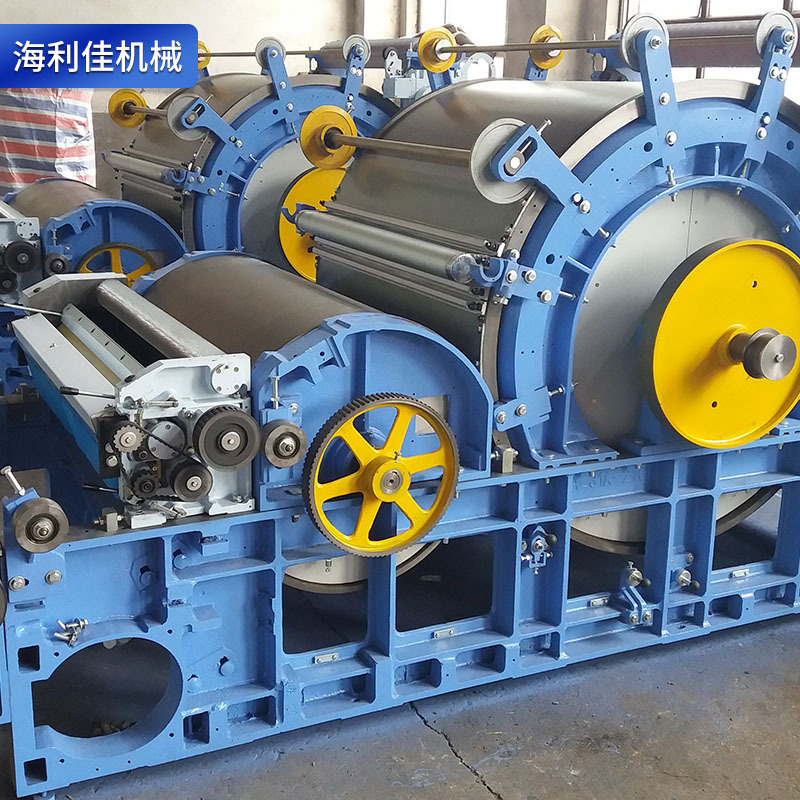 FA231梳棉機 (2).jpg