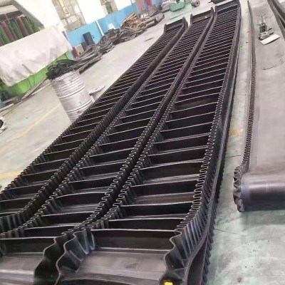 大傾角輸送帶 裙邊柔韌度好 超長質保 方沫輸送