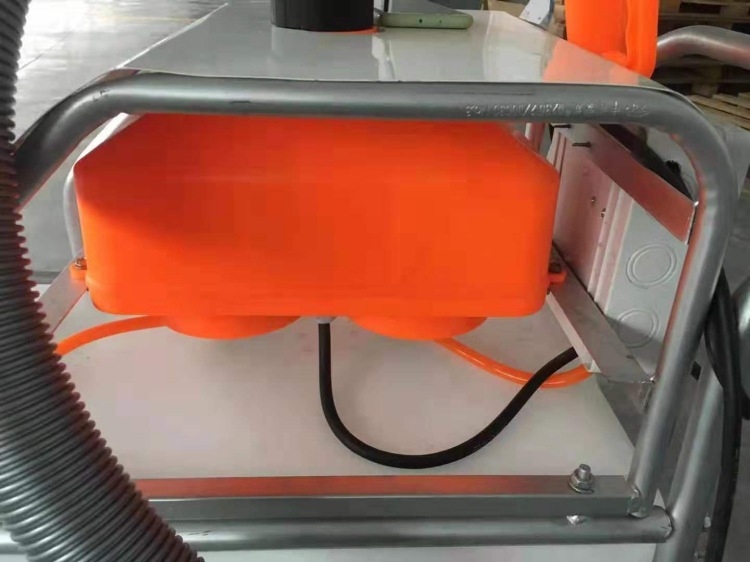 超低容量風霧機