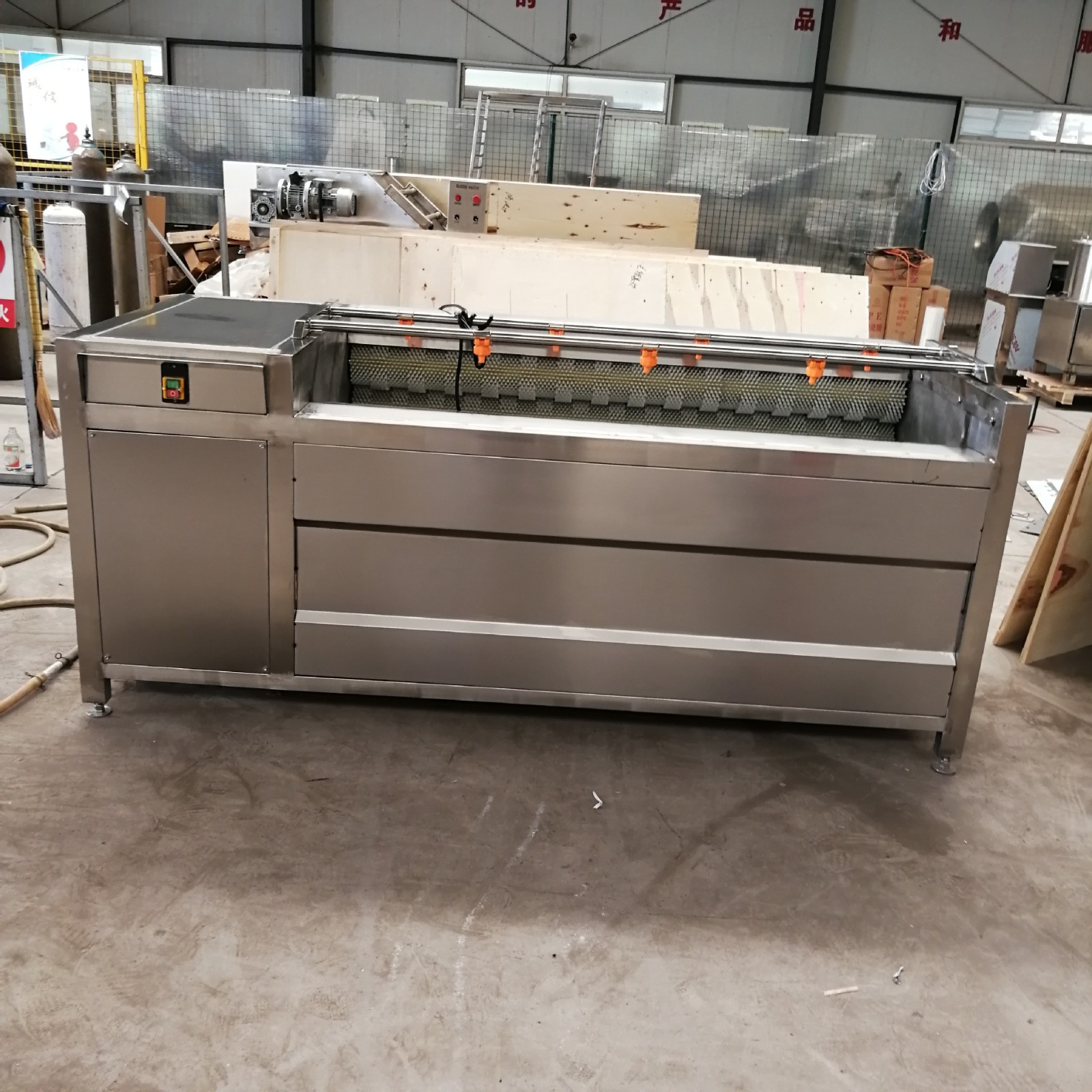 不銹鋼脫魚鱗機(jī) 毛輥去鱗設(shè)備 淡水魚去魚鱗機(jī) 海魚去鱗清洗機(jī)