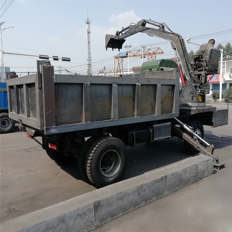 廠家生產(chǎn)隨車挖四不像車