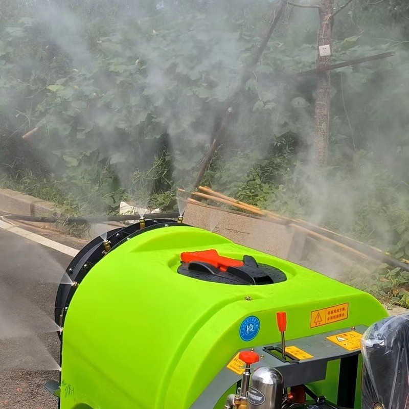 三輪式桃園高壓噴霧機 乘坐式風(fēng)送噴藥機 風(fēng)送式果園果樹打藥機