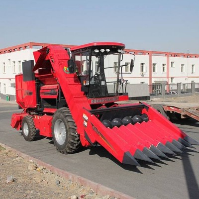 牧神4YZB-8自走式玉米聯合收獲機