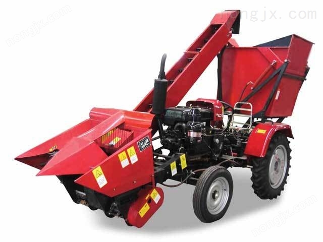 時(shí)風(fēng)牌4YW-2型懸掛式玉米收獲機(jī)