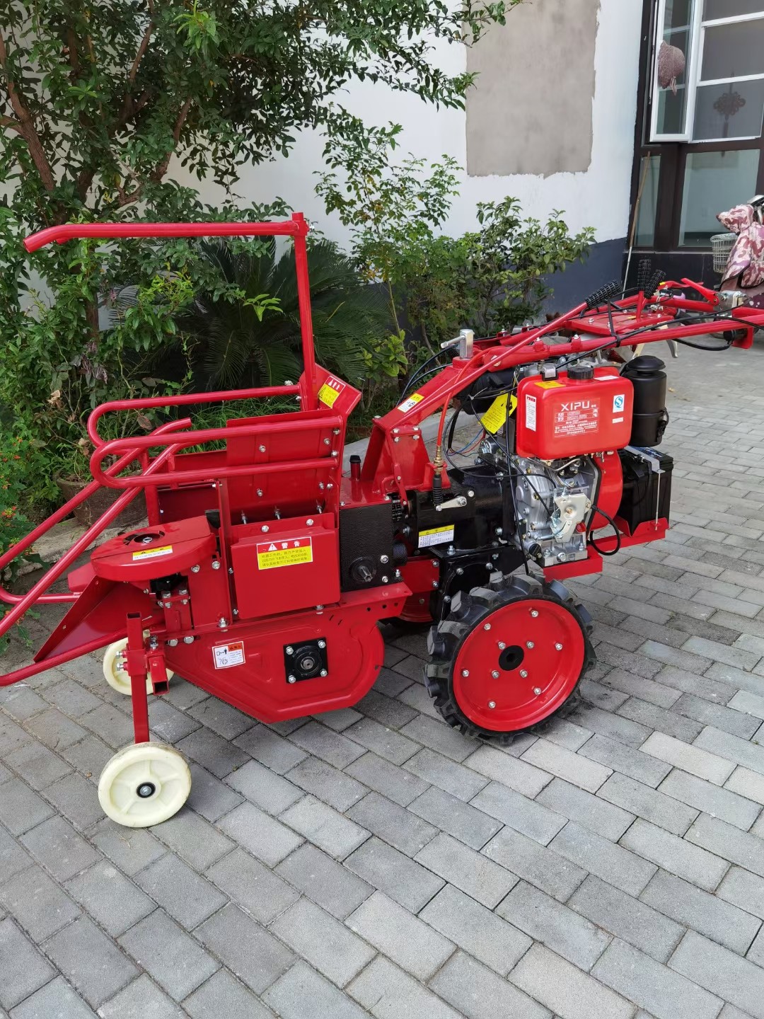 東誠小型苞谷收獲機(jī) 單行玉米收割機(jī) 手扶式收棒子機(jī)器