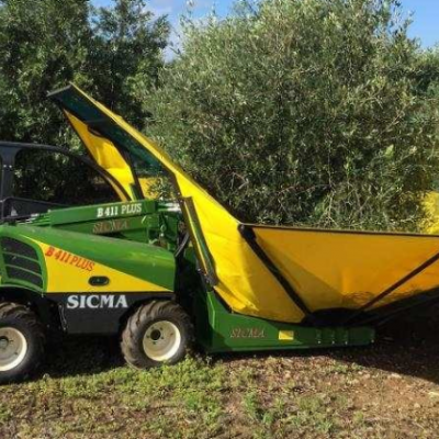 堅(jiān)果收獲機(jī)