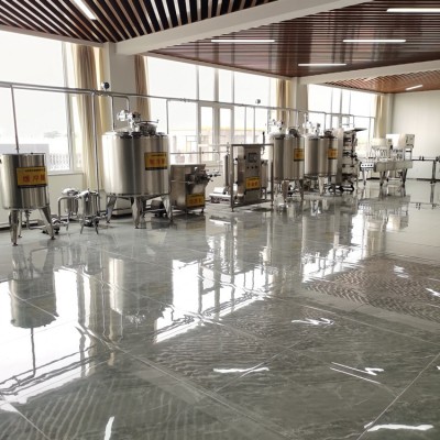 巴氏奶流水線 牛奶加工廠設(shè)備 乳制品全套設(shè)備