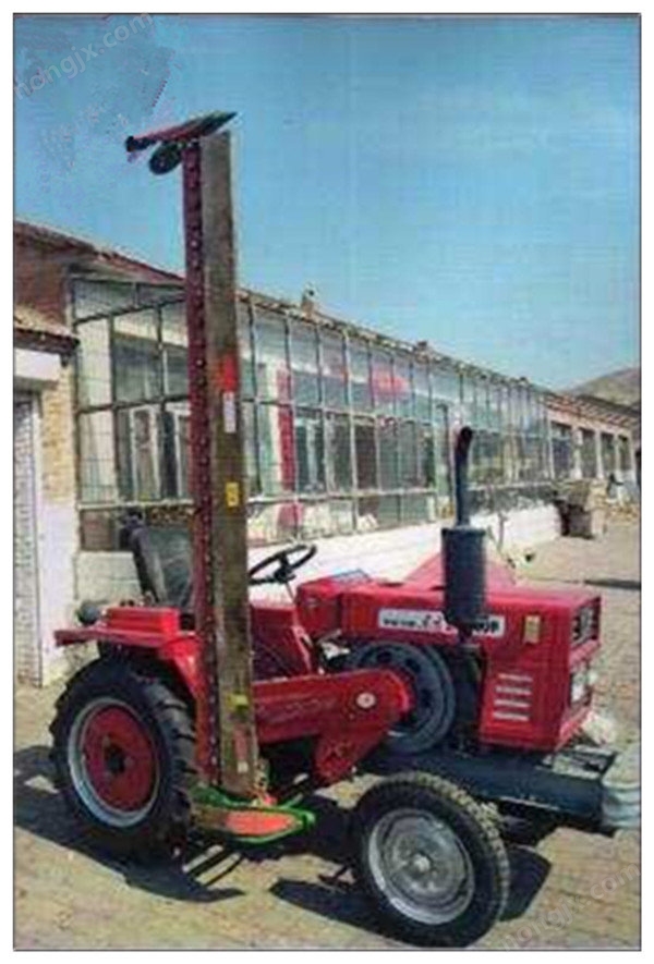 正鑲白旗戴偉9GWD-1.8中懸掛式割草機(jī)