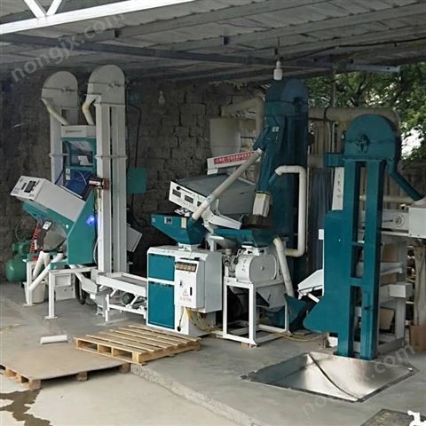 大型碾米機成套設(shè)備