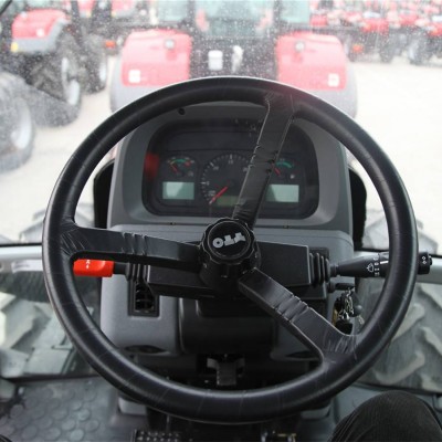 東方紅LF1504輪式拖拉機