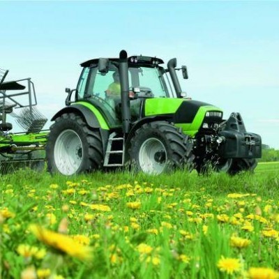 道依茨-法爾DF1604輪式拖拉機