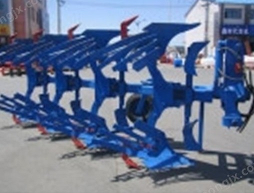 鑫多利1LSZF-445 型復式液壓翻轉深松犁