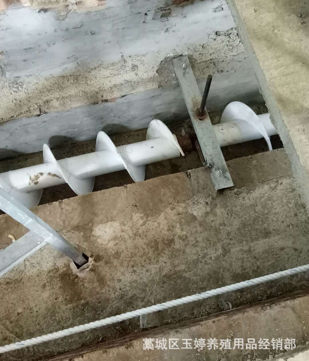 322dab3f63f4a8e93f544b873ca3bd