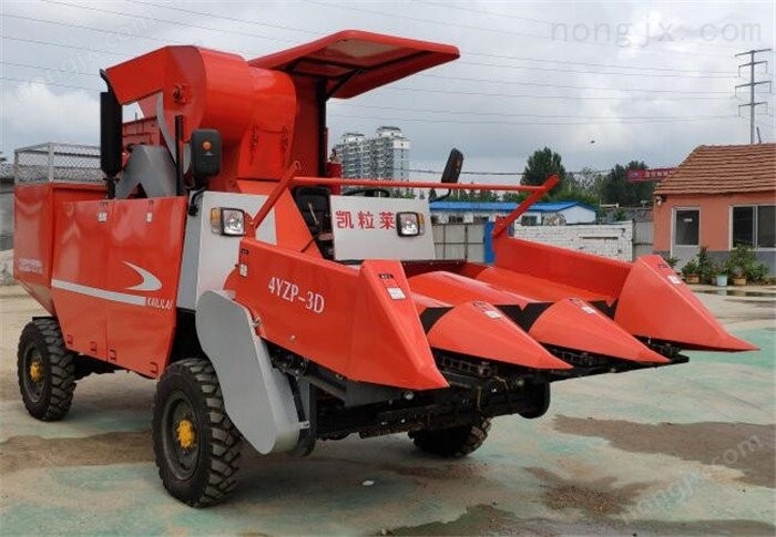 凱粒萊4YZP-3D自走式玉米收獲機