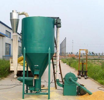 飼料粉碎攪拌一體機