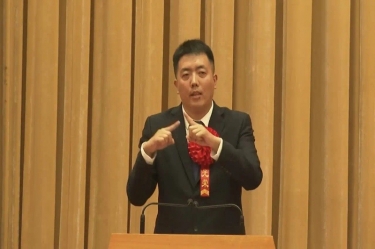 陳良杰，“全國自強模范”！